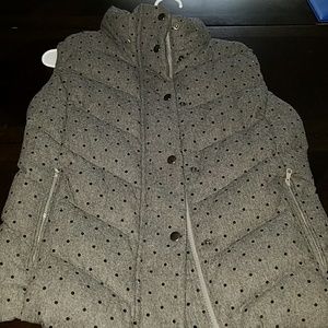 NWOT gap puff vest